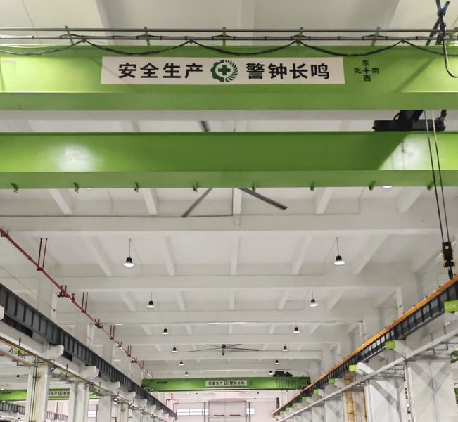 Shanghai Yushi Technology Development Co., Ltd. خط إنتاج الشركة المصنعة